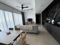 Avenue South Residence (D3), Apartment #627594361